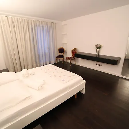 Apartment Big Ben Luxury Bllok